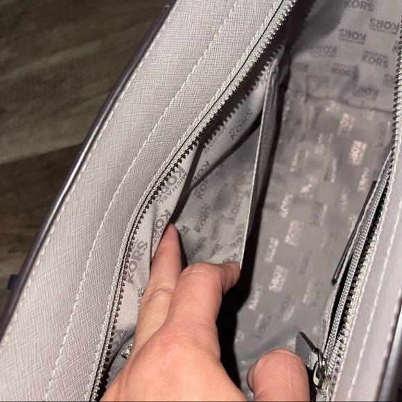 Michael Kors Gray Hand Bag - Picture 11 of 16